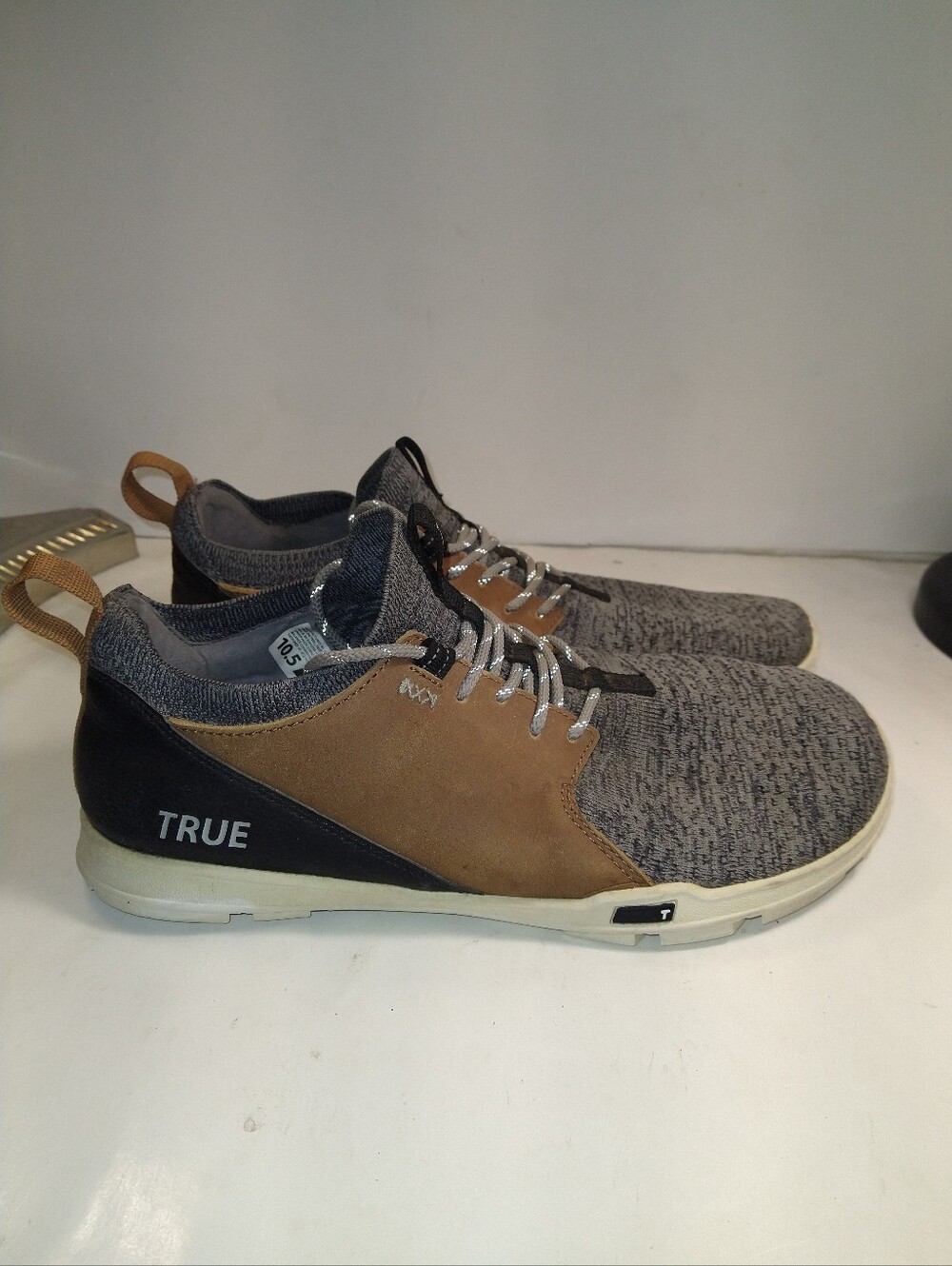True Linkswear OG Feel Grey Knit Leather Spikeless Golf Shoes Men's sz 10.5.